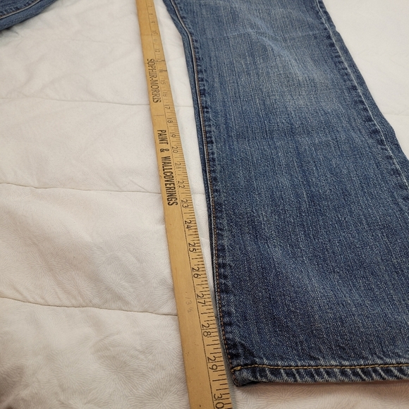 Old Navy Straight 100% Cotton Men's Blue Jeans 32 X32 medium wash whiskering - Picture 8 of 11